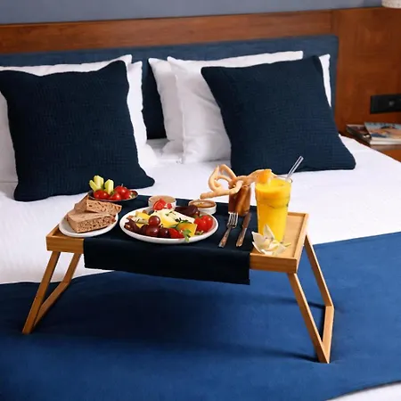 Revia Square 4* Isztambul