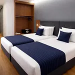 Revia Square 4*