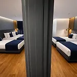 Hotel Revia Square