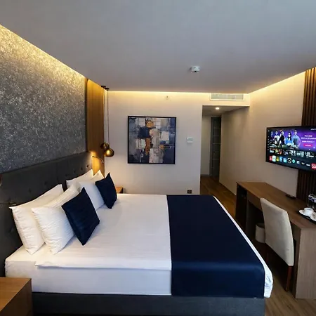 Revia Square ホテル 4*